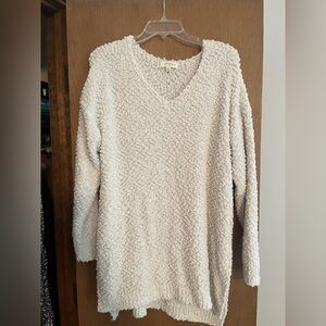 Umgee tunic sweater- size Xl